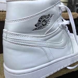 Nike air Jordan retro 1 555088-104 2018